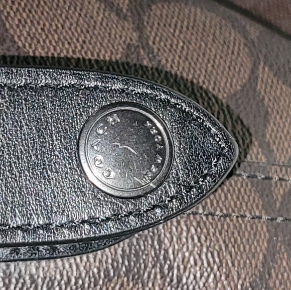 ⛔️SOLD!⛔️COACH Unisex Voyager Bag In Signature Canvas Duffle Bag VG Pre-loved - Picture 11 of 16